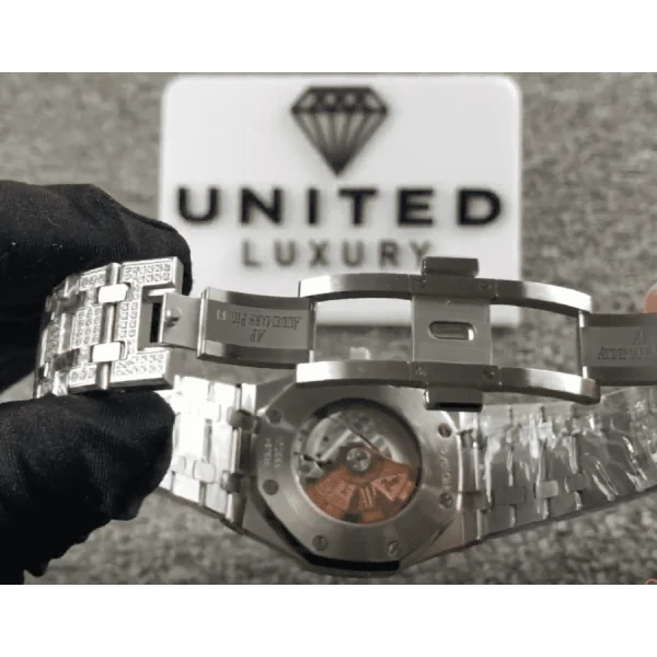 Audemars Piguet Royal Oak 15400 Iced Out Super Clone Perfect Clone Quality - Image 2